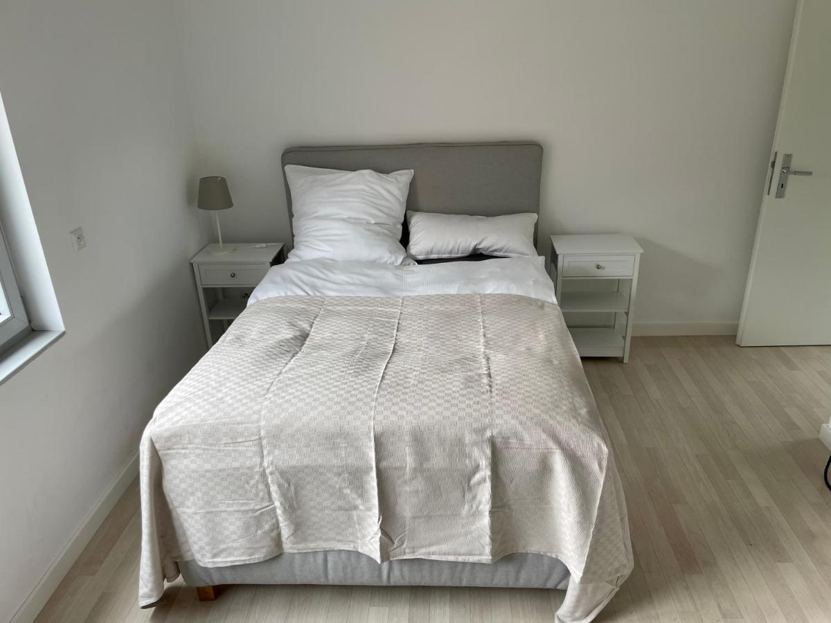 Ruhiges Und Schones Zimmer Nr 1 In Leer Nuttermoor Ngoại thất bức ảnh